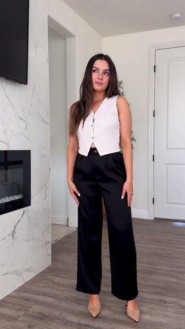 Capsule wardrobe essentials for a simplified closet