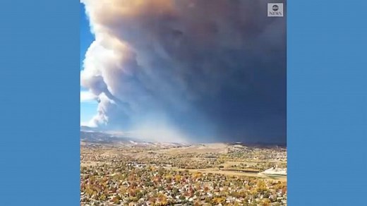 Time-lapse video shows smoke from Colorado wildfire