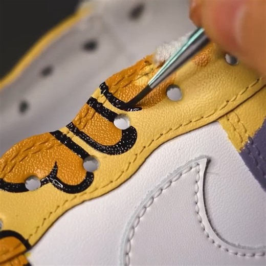 Customizing Shoes For JUSTIN Bieber!👟(Part 5) | MARKO