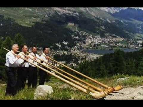 Alphorn, cor des Alpes, Swiss Alphorn.