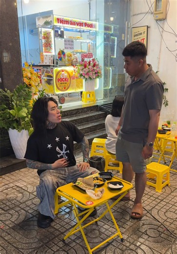 Cho cái ghê coi @Ăn Vặt Pocki_sắp nhú ở Tân Phú