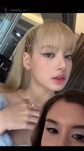 Lisa's Birthday Makeup Tutorial | YouTube Channel