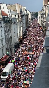 Paris, France citizens objecting to forced needles today. Not a word from mainstream media on what’s REALLY happening. It looks like the revolution will not be televised, so I’ll continue to cover it and more, on Telegram: https://t.me/healingthebody | Healing the Body