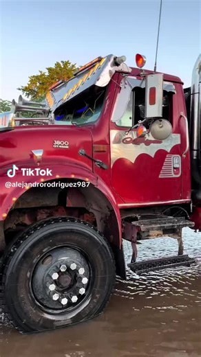 Videos de by Alexander (@tififajwkndi) con “Candela ll Ñengo Flow - lyric.md_”