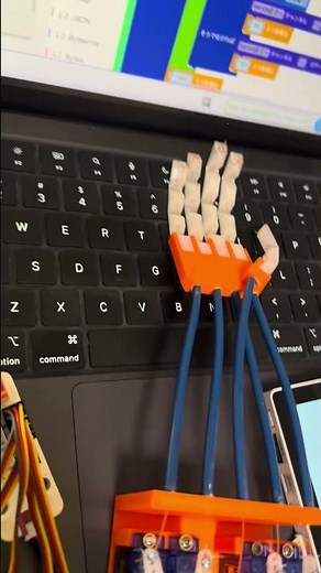 3D printed Articulate finger model controlled using M5 Stack Servo controller