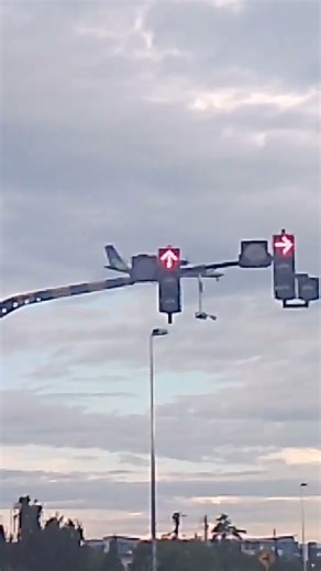 Maswings atr 72 landing