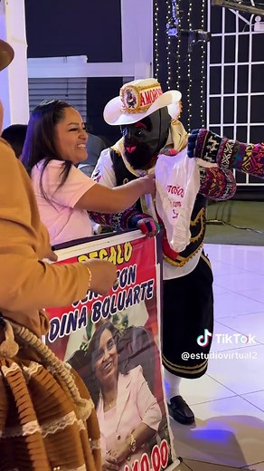 Los chutos Amorosos de Carhuamayo, Exeñente