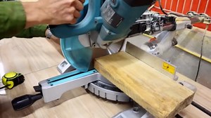 Building a Simple Bench with Screws in No Time