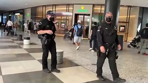 'Smash and grab' crimes mar Black Friday cheer