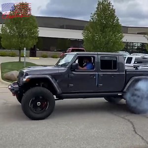 These Guys Swapped a 1,000hp HELLEPHANT Mopar Engine Into a Jeep... IT'S FREAKING FAST!!! | Cleetus McFarland