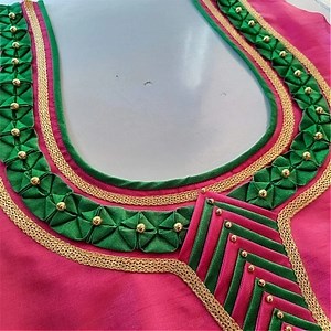 687K views · 2.6K shares | Lets learn how to stitch a very simple back neck design of a blouse. You all can try stitching the back blouse design by watching this video simultaneously. This is a very easy and simple design of a back blouse. Absolute beginners can try stitching this blouse. #blouse #blouseDesigning #stitching #tailoring #women #diy #womenswear #womenclothing | Blouse Designing | Facebook