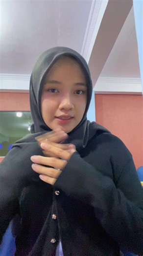 Learn Sign Language: Basic Signs & Phrases