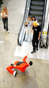 I gave them a live dance performance 😭😎 | Javierr Romero