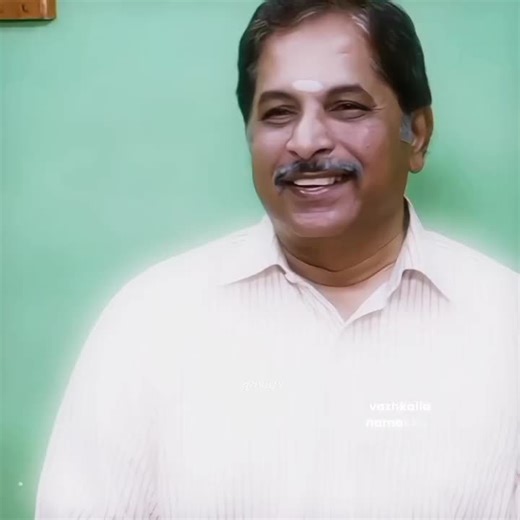 Latest Tamil Status Videos to Share on WhatsApp