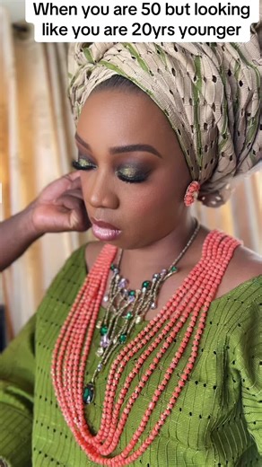 Makeup Tips for Women Over 50: Look 20 Years Younger