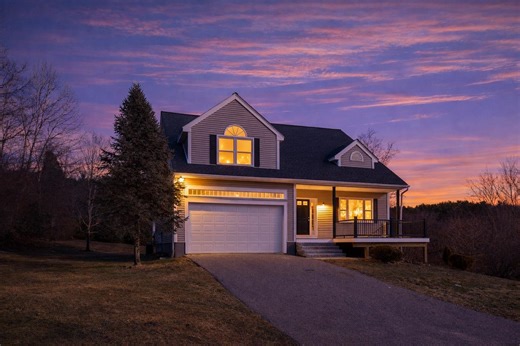 26 Moffat St, Portsmouth, NH 03801 - MLS 5079088 - Coldwell Banker