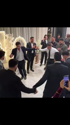 رقصة المقص: استمتع بالجوهر الفني