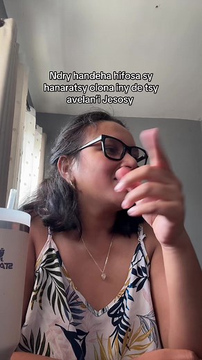 “Mamafy fifandirana ny mpivadika ary mampisaraka ny tena mpisakaiza ny mpifosa.” ‭‭Ohabolana‬ ‭16‬:‭28‬ ‭BPFF‬‬ “Aza mifanaratsy, ry rahalahy.” ‭‭Jakoba‬ ‭4‬:‭11‬a BPFF #tiktokchretien #tiktokgasy🇲🇬 #fyp #chretien #pourtoi