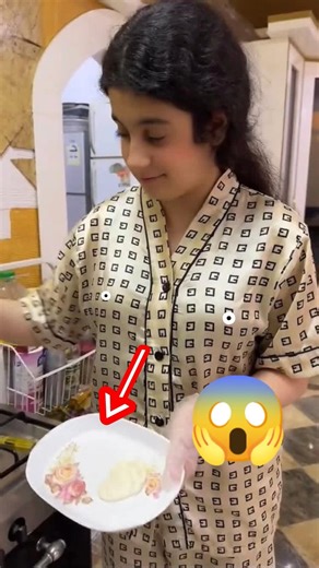#اكسبلور #تحشيش 😱😱😱😱 #ترند #تحشي #هتضحك #بحر #بحر #كوميديات #funny #humor #Ronafans1718#viral 😱😱💯🤷😡