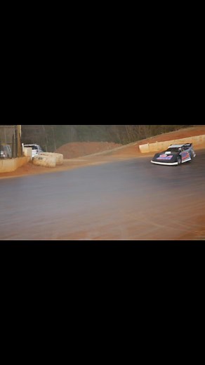 Dude was on a mission yesterday at 411 Motor Speedway yesterday 😂 wait till end got alittle wild yesterday. #reels #latemodel #dirttrackracing #racing | Dirt N' Speed Media