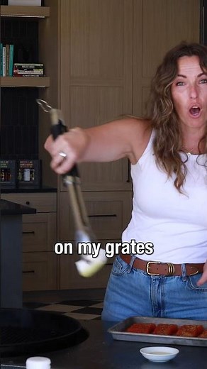 BBQ Pro Tip Oil Your Grates