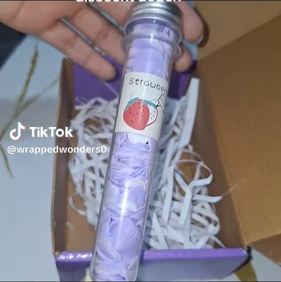 Creative Birthday Boxes for Thoughtful Gift Shopping