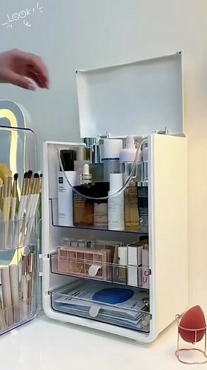 Essential Makeup Case Organizer for Optimal Cosmetic Storage