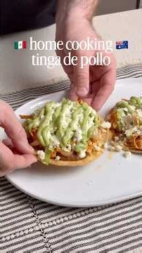 Chicken tinga (tinga de pollo) packed full of flavour