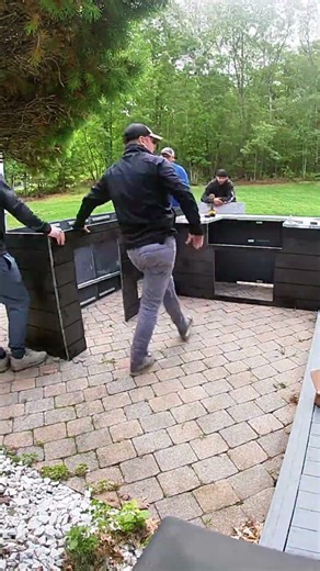 Built in a flash—built to last! 🔥🍔⁠