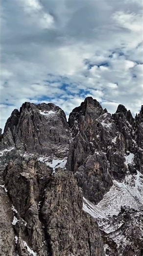 Drone flight around stunning cliffs