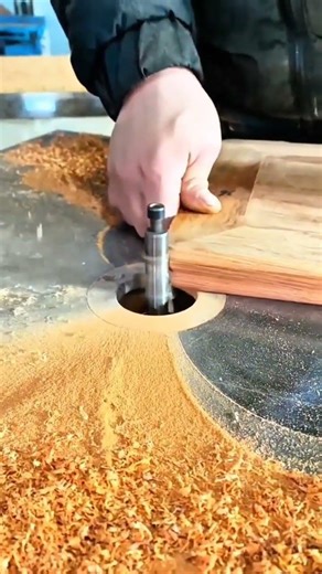 Precision Wood Edge Forming with a Router Machine #shorts