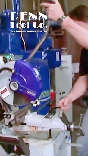 Using a Dake Manual Cold Saw #metalworking #machining #fabrication #fyp #foryou