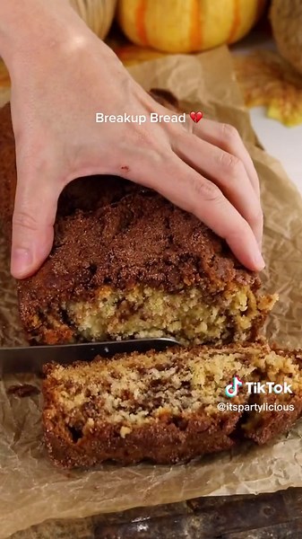 This super easy cinnamon bread makes everything better! We used to make this in my family when anyone was sick, or going through tough times because it is so quick, easy, and comforting. Plus the cinnamon flavor is perfect for this time of year. Here is the recipe and you can find more detailed instructions in bio. Cinnamon Bread Batter 1/2 cup butter 1 cup sugar 1 large egg 1 cup buttermilk 2 cups all-purpose flour 1 tsp baking soda ½ tsp salt, omit if using salted butter Cinnamon and Sugar Mix