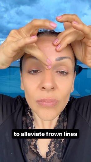 FACE WORKOUT by Mia | Face fitness is a form of exercise that involves specific facial movements designed to tone and strengthen the muscles in the face and... | Instagram