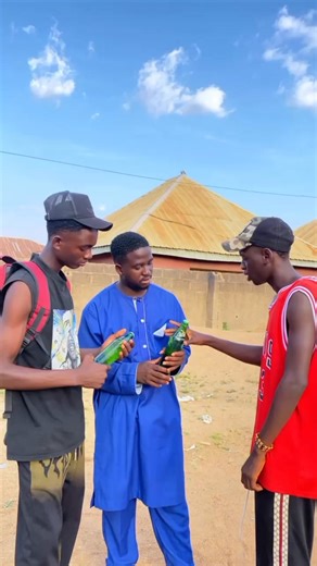 Tag that one friend that loves bragging about his girlfriend | 𝗩𝗘𝗥𝗜𝗙𝗜𝗘𝗗 𝗘𝗗𝗗𝗜𝗘