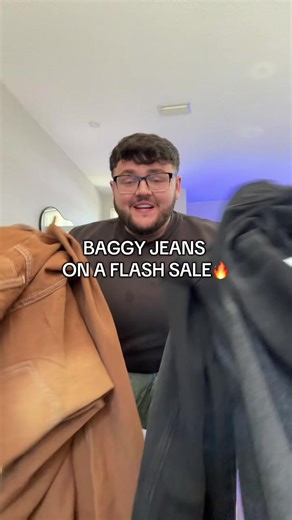 Big and tall guys know the struggle of buying jeans and they never fit right. These big boy jeans are made for bigger builds so they actually feel comfortable. #BigAndTall #BigBoy #PlusSize #MensFashion #bigandtallfashion