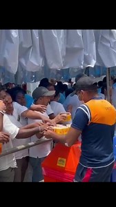 132K views · 4.2K reactions | සිරි දළදා වන්දනාවේ යුද්ධ හමුදා මෙහෙවර... #srilanka #srilankaarmy #SLArmy #defenderofthenation #warheroes #military #motherland #daladamaligawa | Sri Lanka Army - Defender of the Nation | Facebook