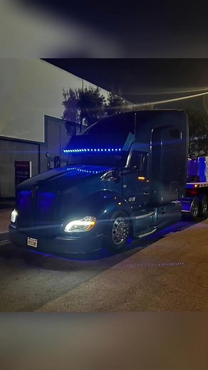 Custom Truck Parts Installation | Chrome or Colormatched | Kenworth & Peterbilt