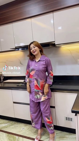 Whatsapp: 9829274360 #shopwithkasis #kasiscloset #kasisdk #deliveryallovernepal🇳🇵 @Kasis🦋