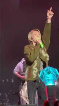 KEY in Oakland -Soundcheck GLAM Fancam #key #concert #keyland #kpop #shinee #키 #샤이니