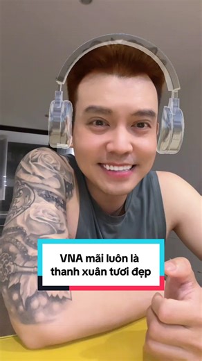 Vietnam Airlines: Thanh xuân tươi đẹp của tiếp viên