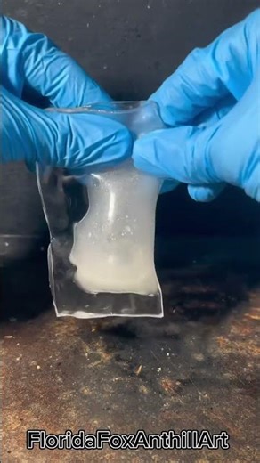 Sodium reaction Vs alien tape 👽