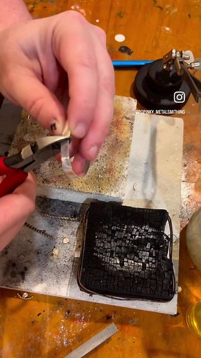 Here I’ll show you a very quick and brief way to measure your bezel wire around your stone. I’m this video I’m making a bezel setting for this piece of labradorite, here are my tips to get a great bezel size that is perfect for your stone- 1- always anneal your bezel wire so it glides around the stone. 2- try to get no smaller than 0.5mm in width for the bezel wire, any smaller and you tend to run into quite a few issues. 3- take your time when sizing and cutting the wire, always leave room on b