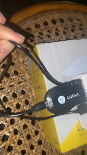 Mini projector using anycast wireless connector tutorial. #minivlog #viralvideoシforyou #reelschallengereelschallenge #viralpost2025 #fbyシvideoシvideo #starseverywhereシ #tutoring | Jeanel Cañete Pospos