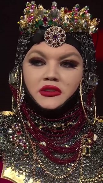 60K views · 414 reactions | How do you show up as your most authentic self? #DanielLismore #authenticity #confidence | TED | Facebook