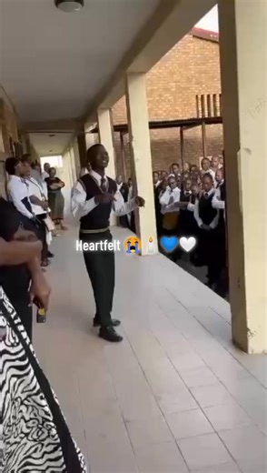 some people are gifted out there 🤞😭🕯️💙🤍#postola_ke_lehae_laka #postolakebophelo #postola #mminowaphala #mminowapostola❤🙌🥺🇿🇦