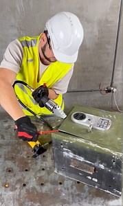 Guess What’s Inside This Dusty Old Safe 🔑 | 5-Minute MAGIC