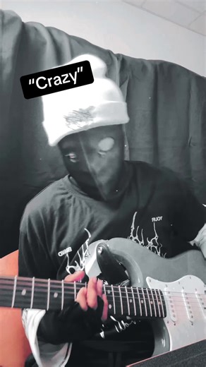 Guitar Cover of 'Crazy' by Gnarls Barkley
