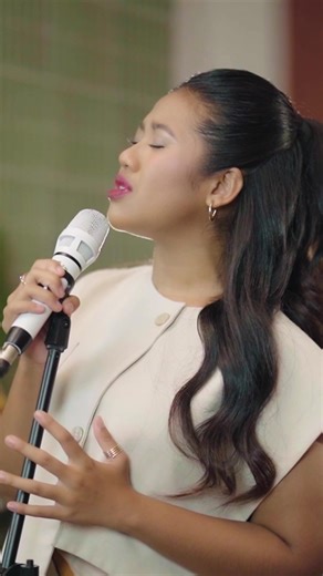 Tonton Versi Full di Jeyma Monica Official