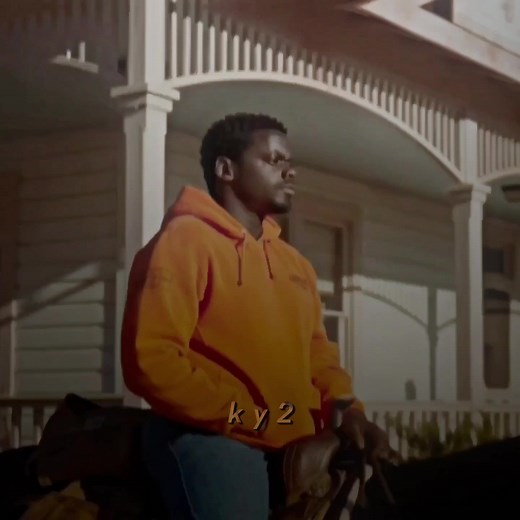Double upload cuz spidey edit got a warning😐 #nopeedit #nope #otisjunior #ojhaywood #jordanpeele #2022 #danielkaluuya #goat #cold #jeanjacket